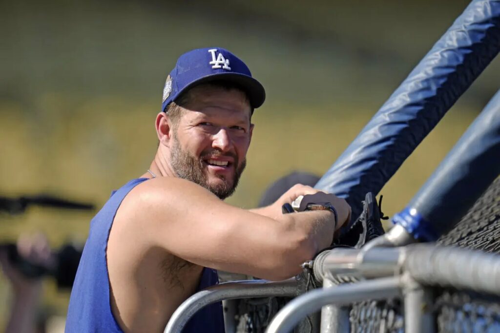 clayton-kershaw-se-somete-a-cirugias-en-el-pie-y-la-rodilla-izquierda