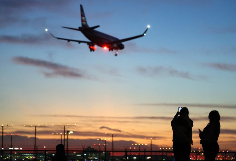 las-prohibiciones-mas-curiosas-de-las-aerolineas-que-operan-en-rd