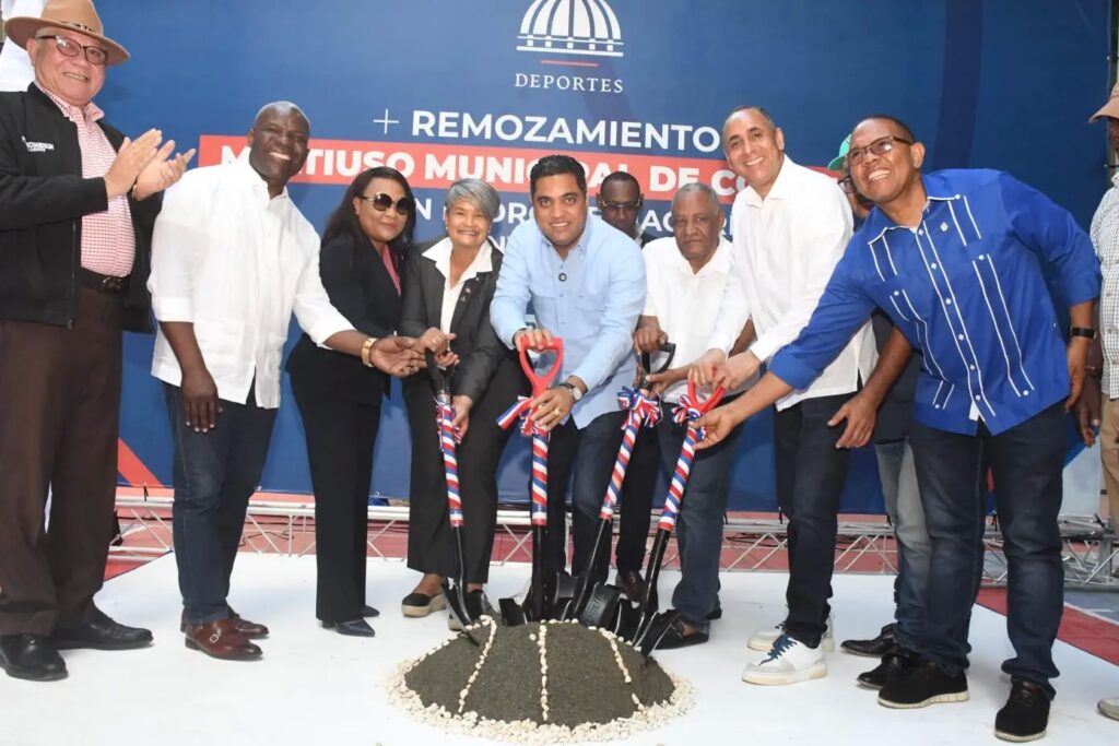 inician-trabajos-para-rescatar-multiuso-de-consuelo-en-spm