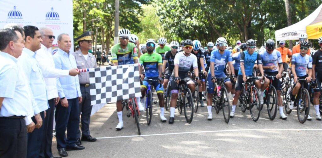 vuelta-de-ciclismo-arranco-hoy-con-136-pedalistas